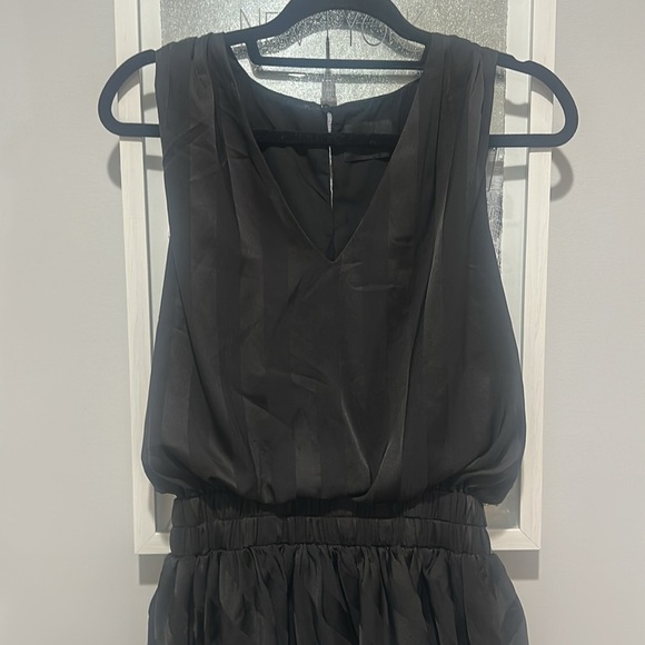 NWOT DO+Be black stripe ruffle dress size small - Picture 3 of 7